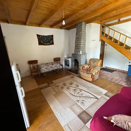 Ismajl Balaj - Holiday Home Сasa de vacaciones *