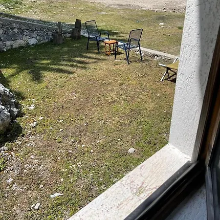 Сasa de vacaciones Ismajl Balaj - Holiday Home *